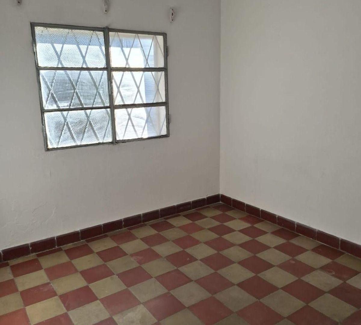 Foto de ALQUILER CASA 3 DORM B°PARAISOS, imagen 5