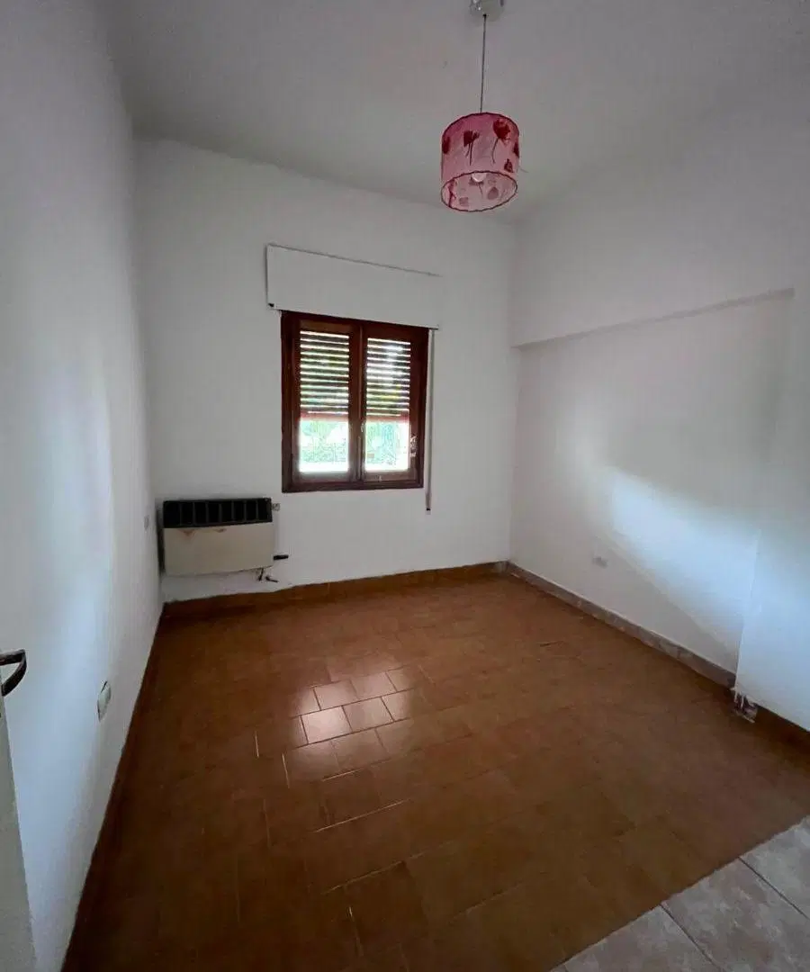 Alquiler casa de 3 dormitorios B° Zumaran 5