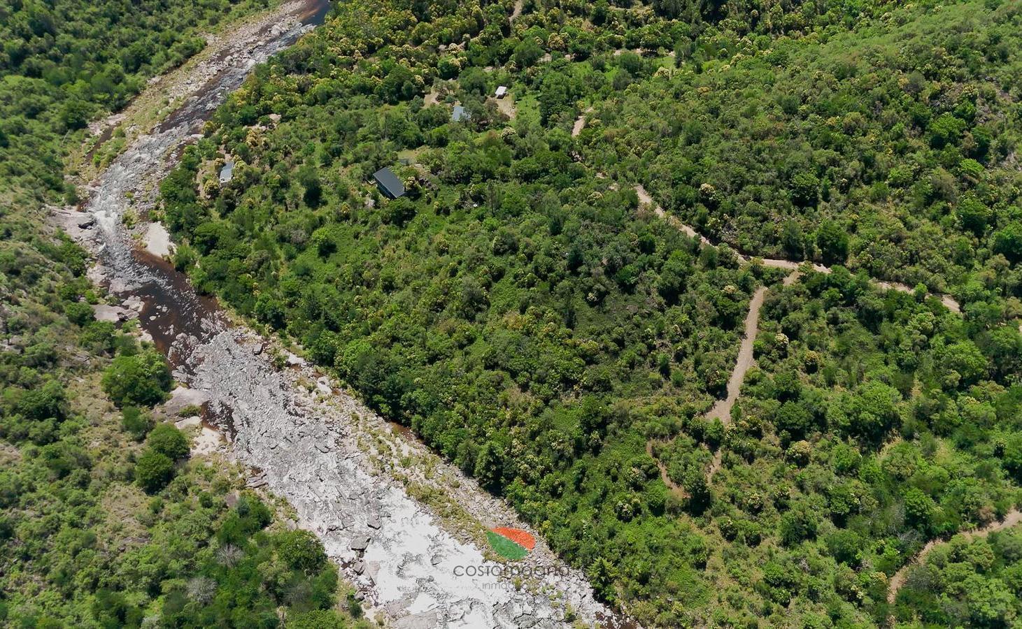 Terreno en venta al lado del Rio, Calamuchita