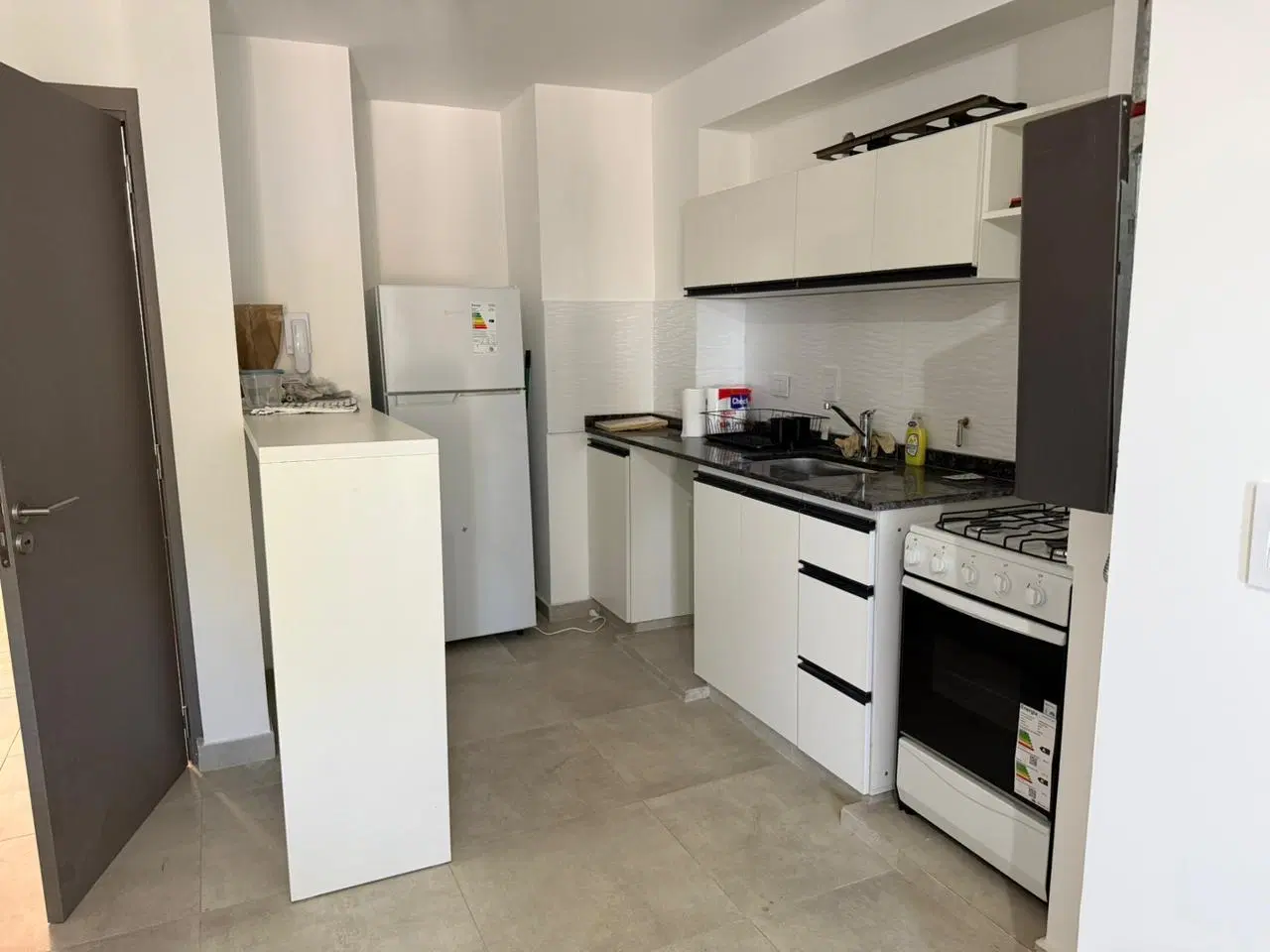 Departamento de un dormitorio con balcón en barrio Alto Alberdi 2