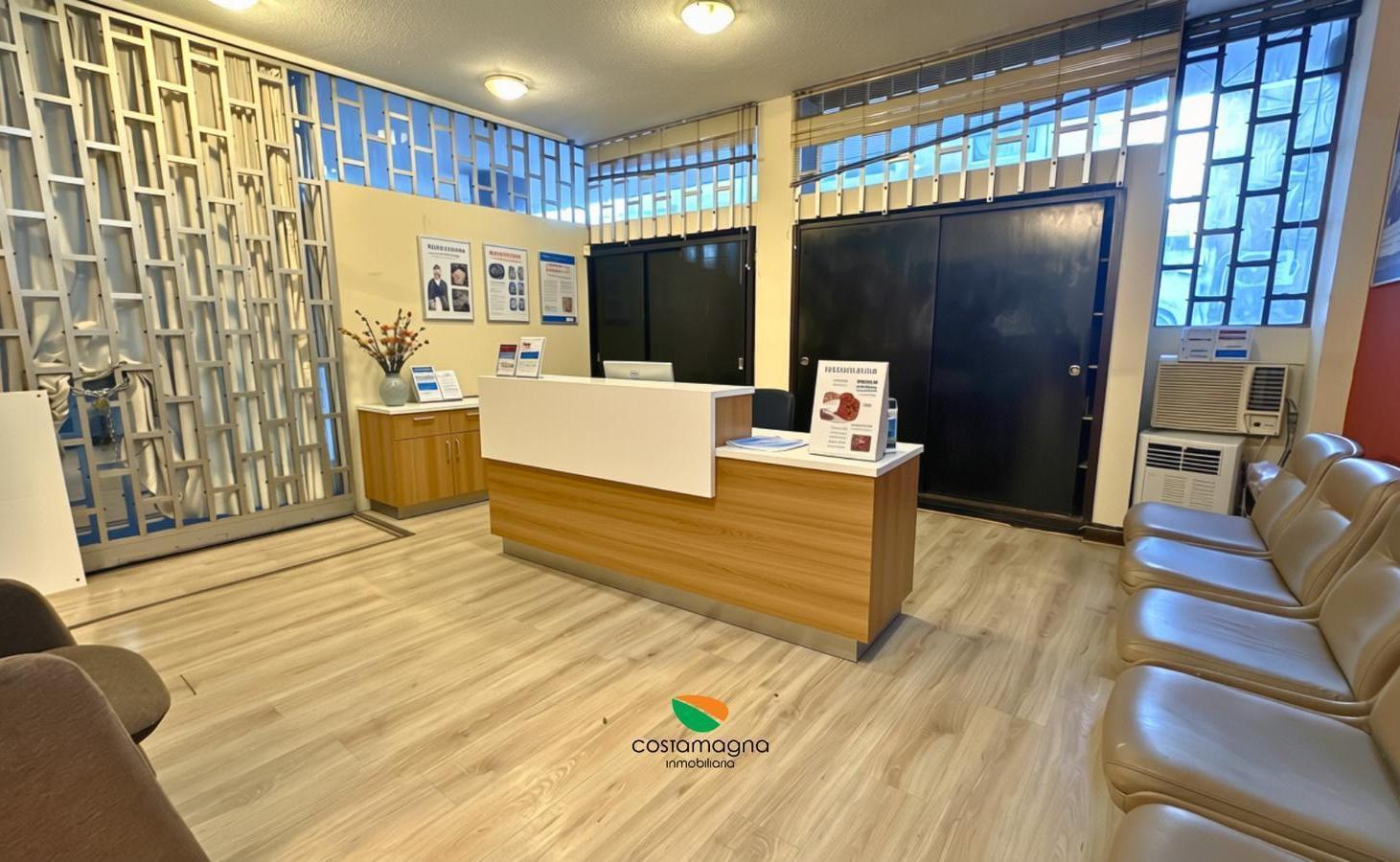 Foto de Centro|Oficina Flexible 6 Privados, Patios de Luz y Cochera, imagen 5