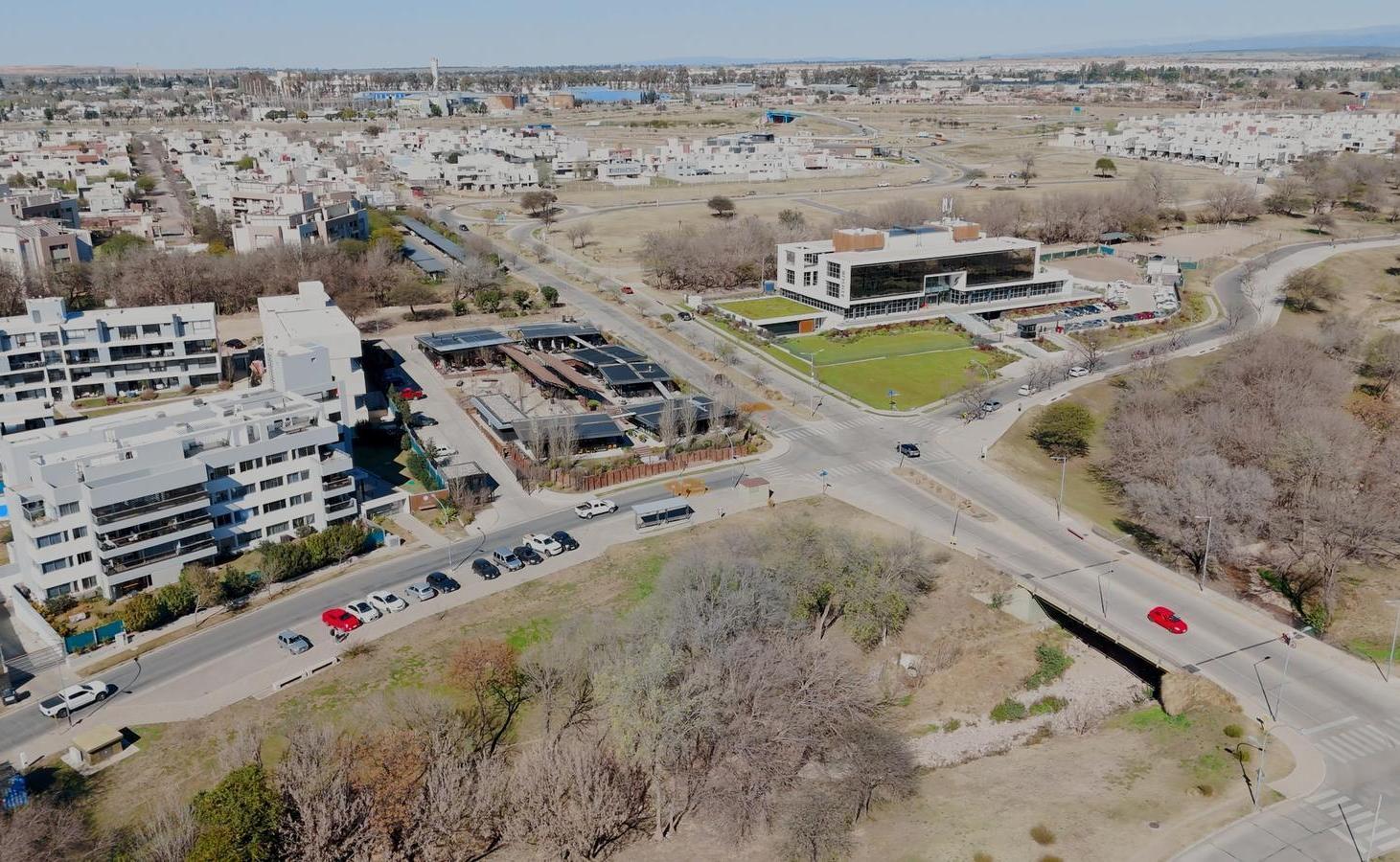Foto de Terreno en venta en Colinas de Manantiales, imagen 5