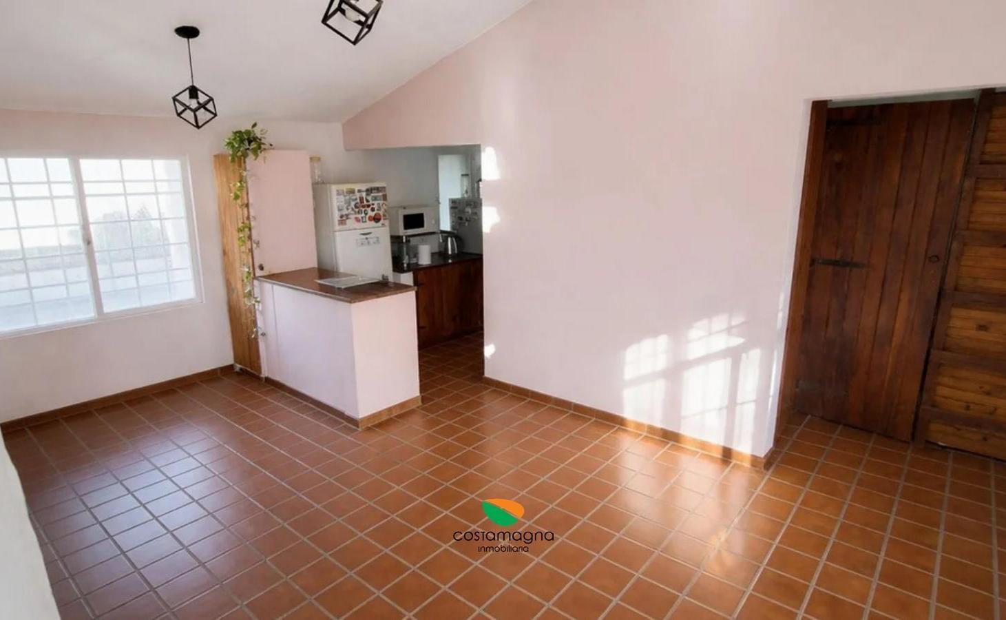 Foto de Casa 3 Dorm y gran patio en Barrio Pueyrredón, imagen 2