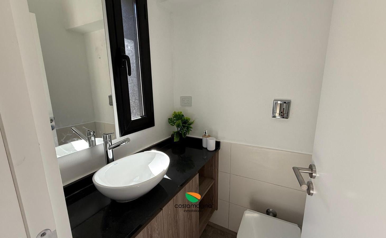 Foto de Depto a estrenar en venta de 2 dormitorios Barrio Jardín, imagen 4