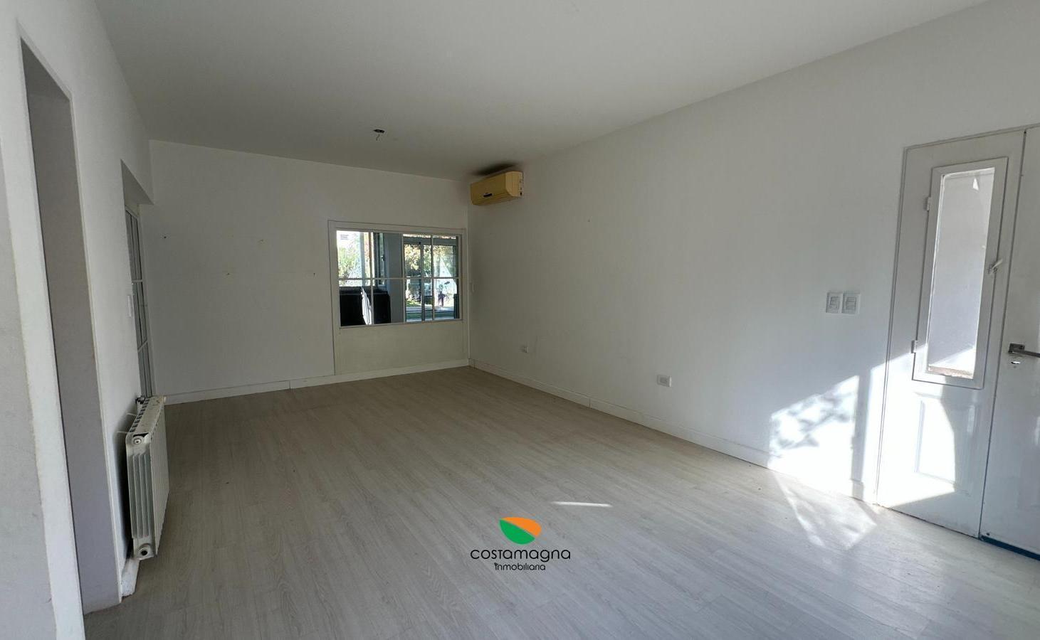 Foto de Casa de tres dormitorios en Tejas Tres, imagen 4