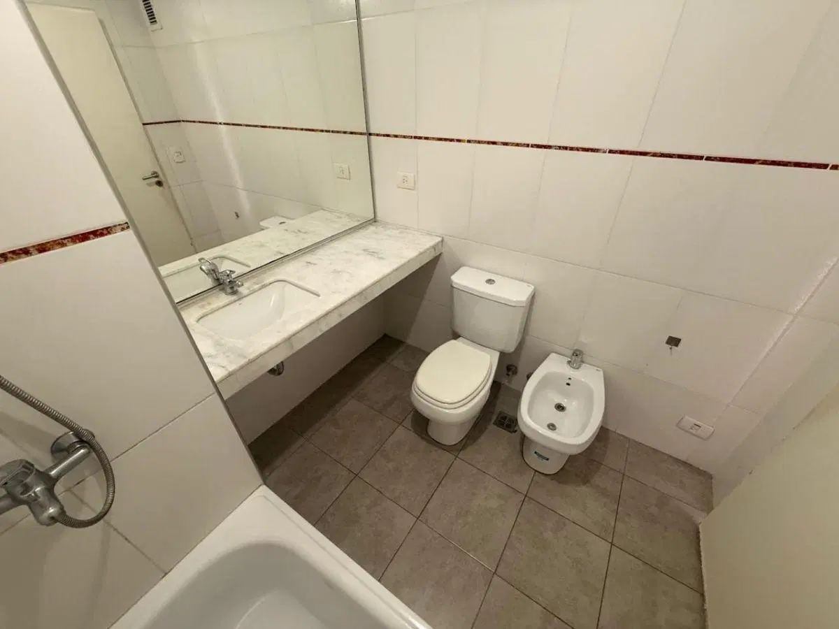 3 ambientes balcon terraza de 32m2. Sup total 94,50m2- SUM- PARRILLA-laundry- JACUZZI 5