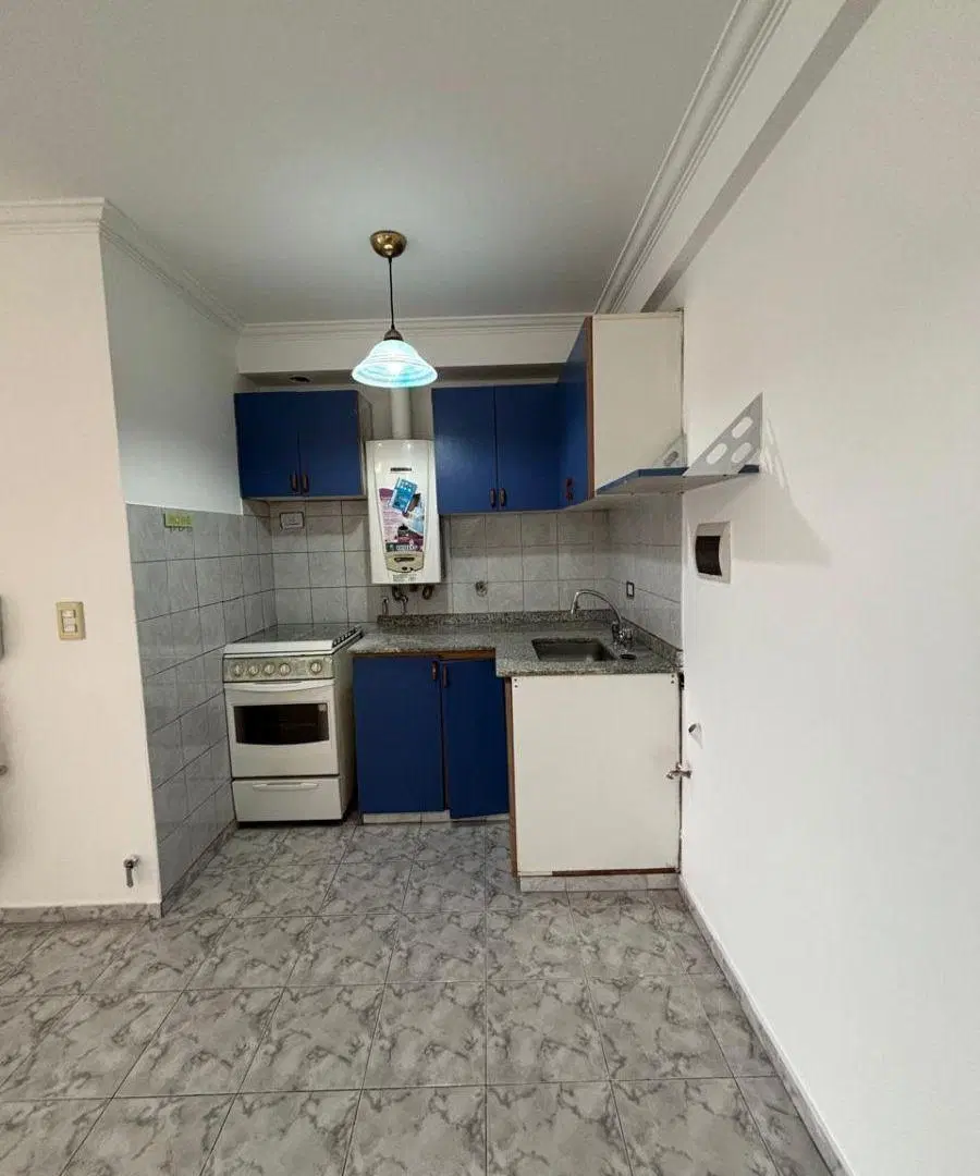 Alquilo Dpto 1 Dormitorio Velez Sarfield 621 5