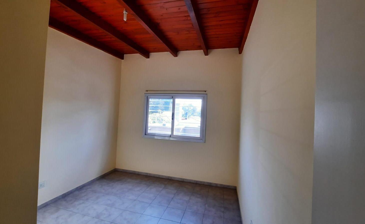 Foto de B QUINTAS DE ARGUELLO,ALQUILER, DUPLEX 2 DORMITORIOS, imagen 2