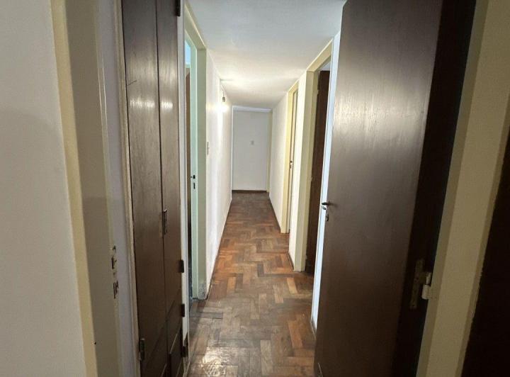 VENTA departamento de 4 dormitorios en El centro 3