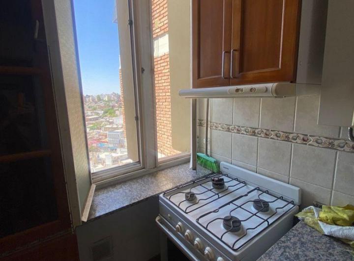 Departamento 5 ambientes. | Av. Castro Barros al 100 2