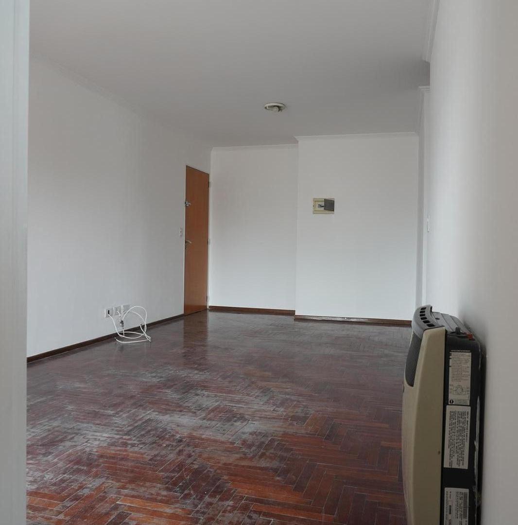 Foto de Departamento en calle Entre Rios al 500 piso 4 2 dormitorios, imagen 3