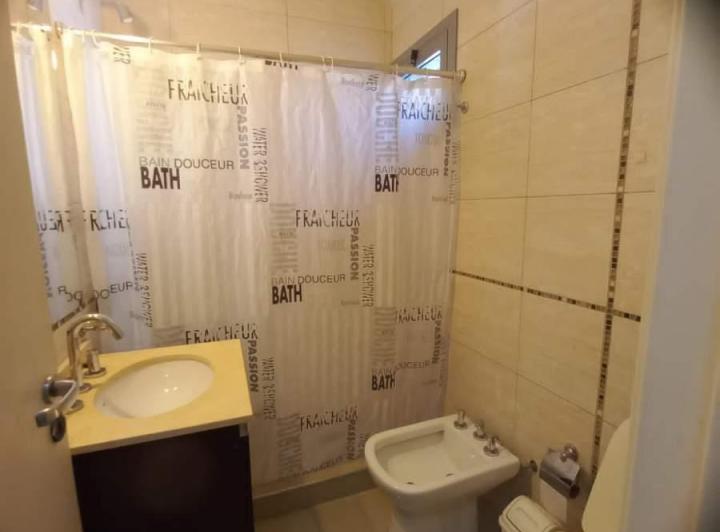 Departamento alquiler temporal a una cuadra de peatonal con piscina 4