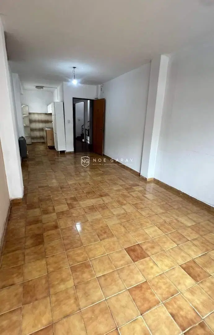 Departamento en alquiler anual pocas cuadras de la peatonal 2