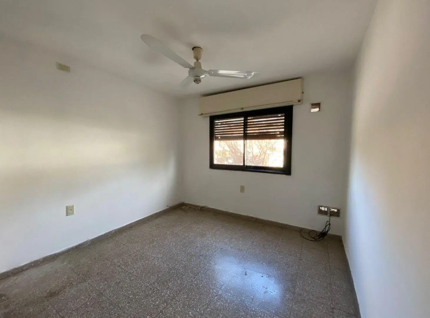 Departamento en alquiler anual 1 dormitorio zona Colegio IES 4