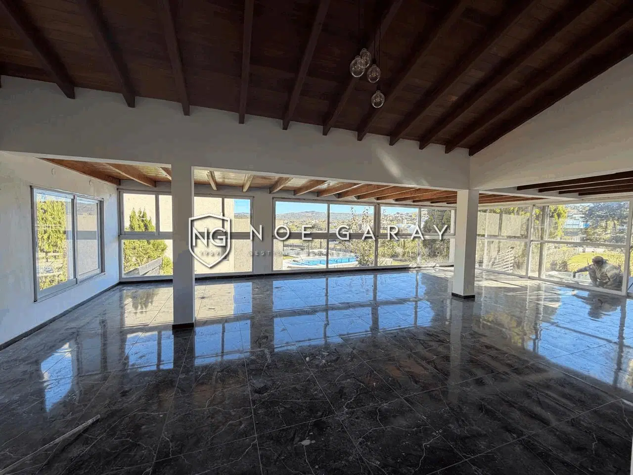 Casa en Venta en barrio privado La Arbolada 5