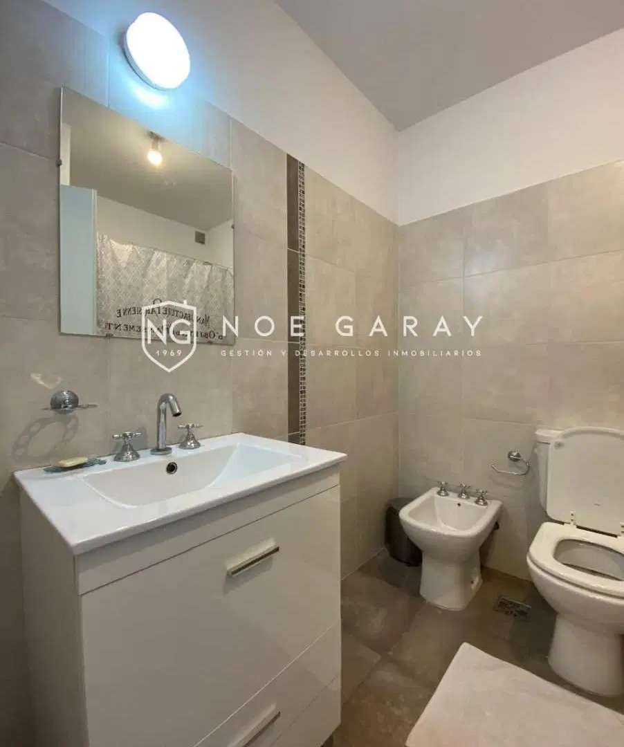 Departamento en venta 3 dormit a la calle en el centro de Carlos paz 5