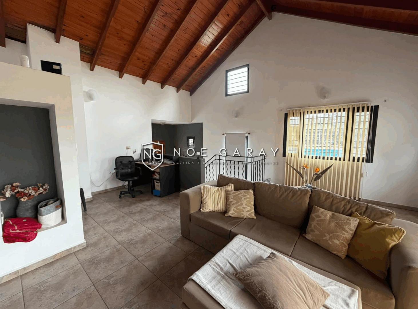 Foto de Casa en alquiler anual en Villa del Lago, imagen 3