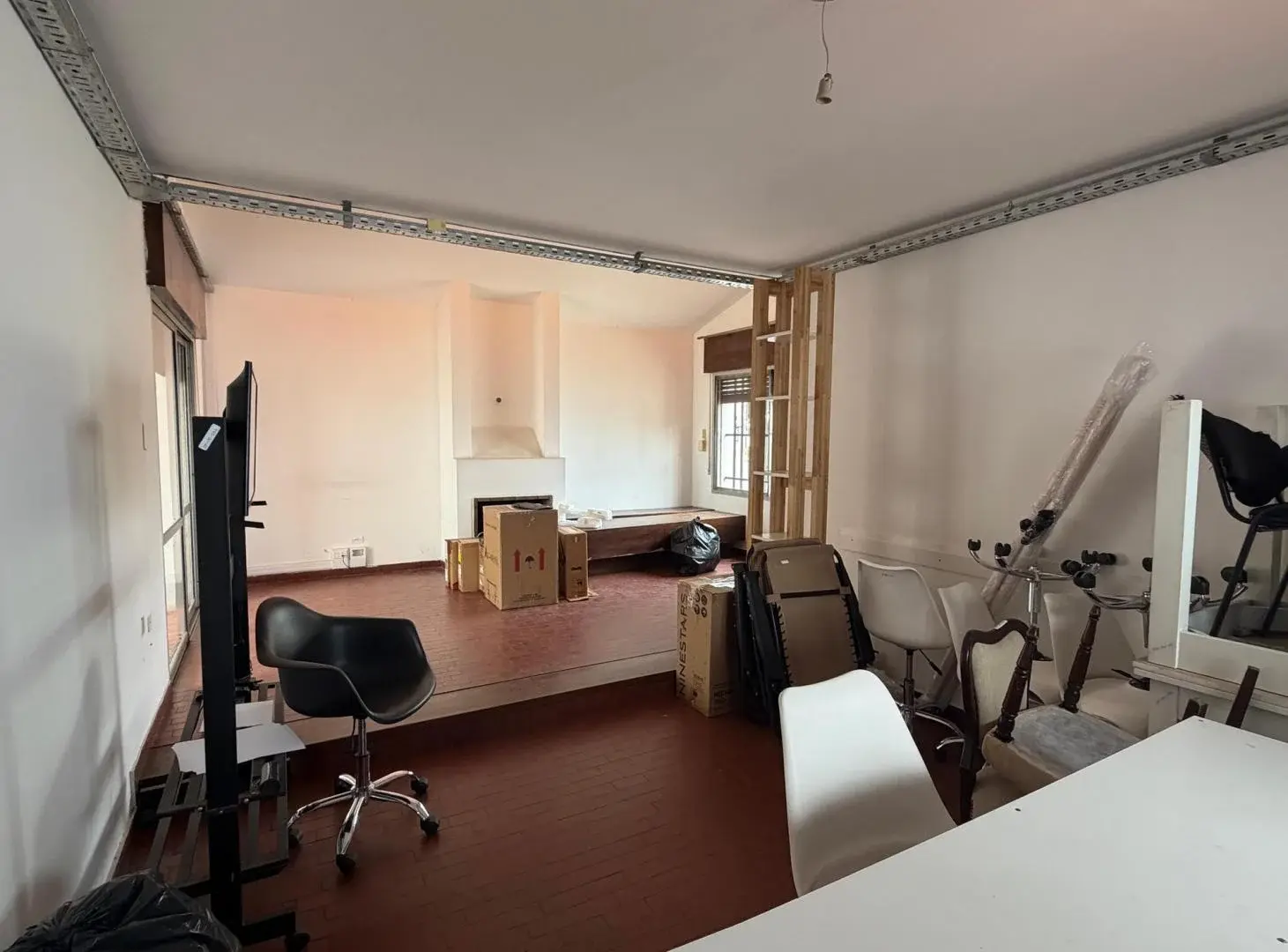 ALQUILER COMERCIAL, IDEAL OFICINA, ESTUDIO, DEPOSITO 4