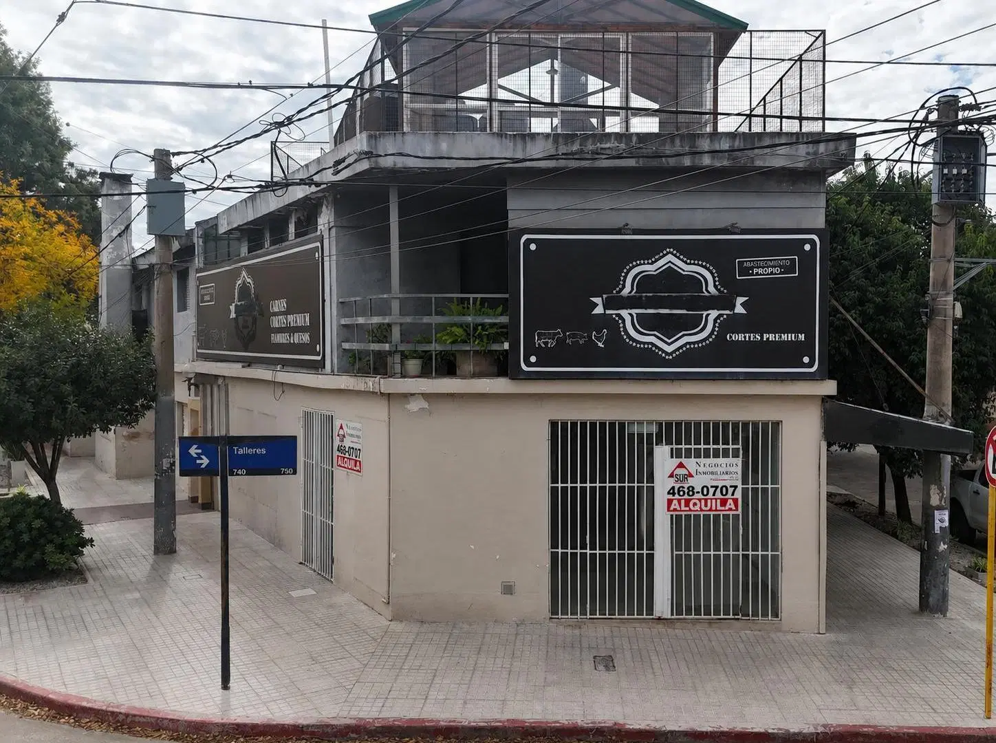ESQUINA COMERCIAL ÚNICA EN BARRIO JARDÍN 280 M2 CON GRAN VISIBILIDAD 3