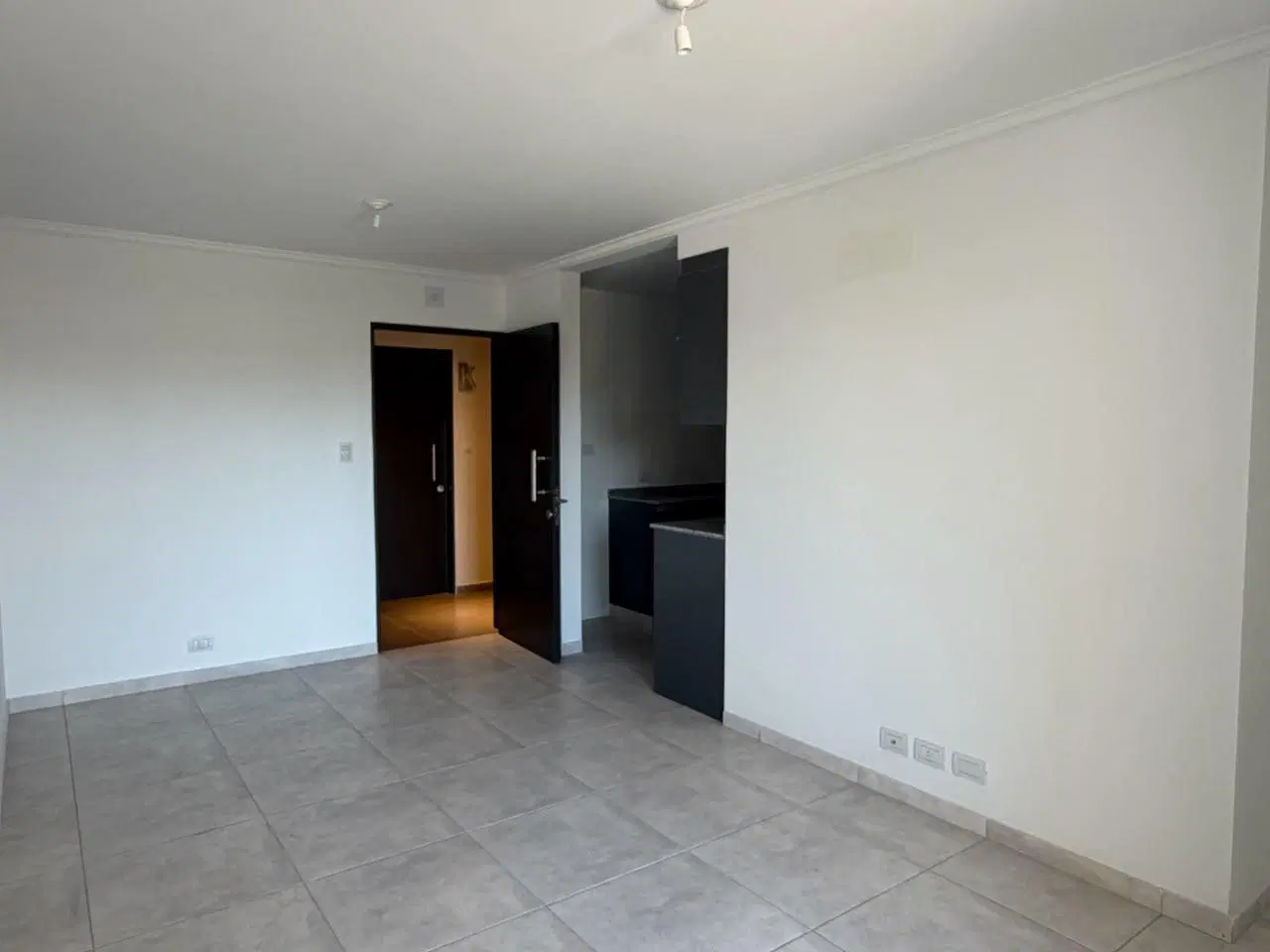 A ESTRENAR, CON BALCON, SEGURIDAD, QUINCHOS, TERRAZA 3