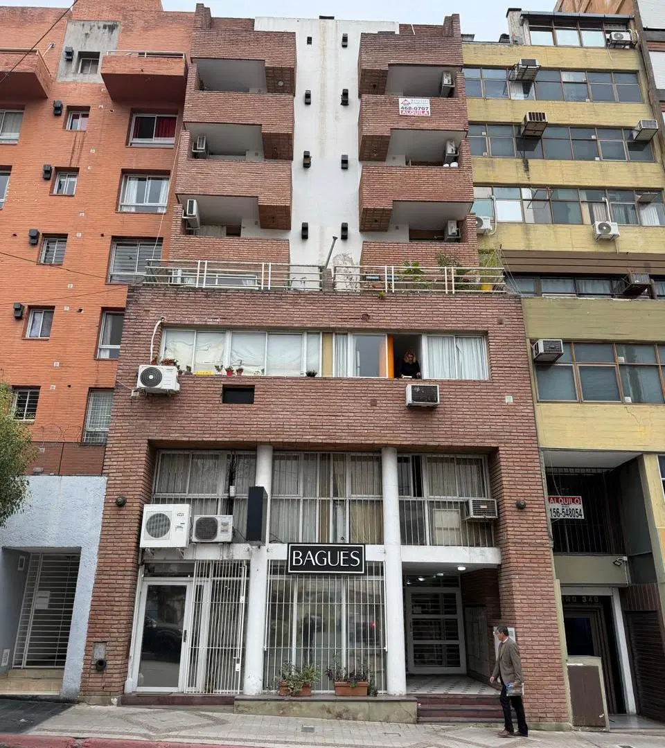 OPORTUNIDAD ALQUILER ALBERDI 2