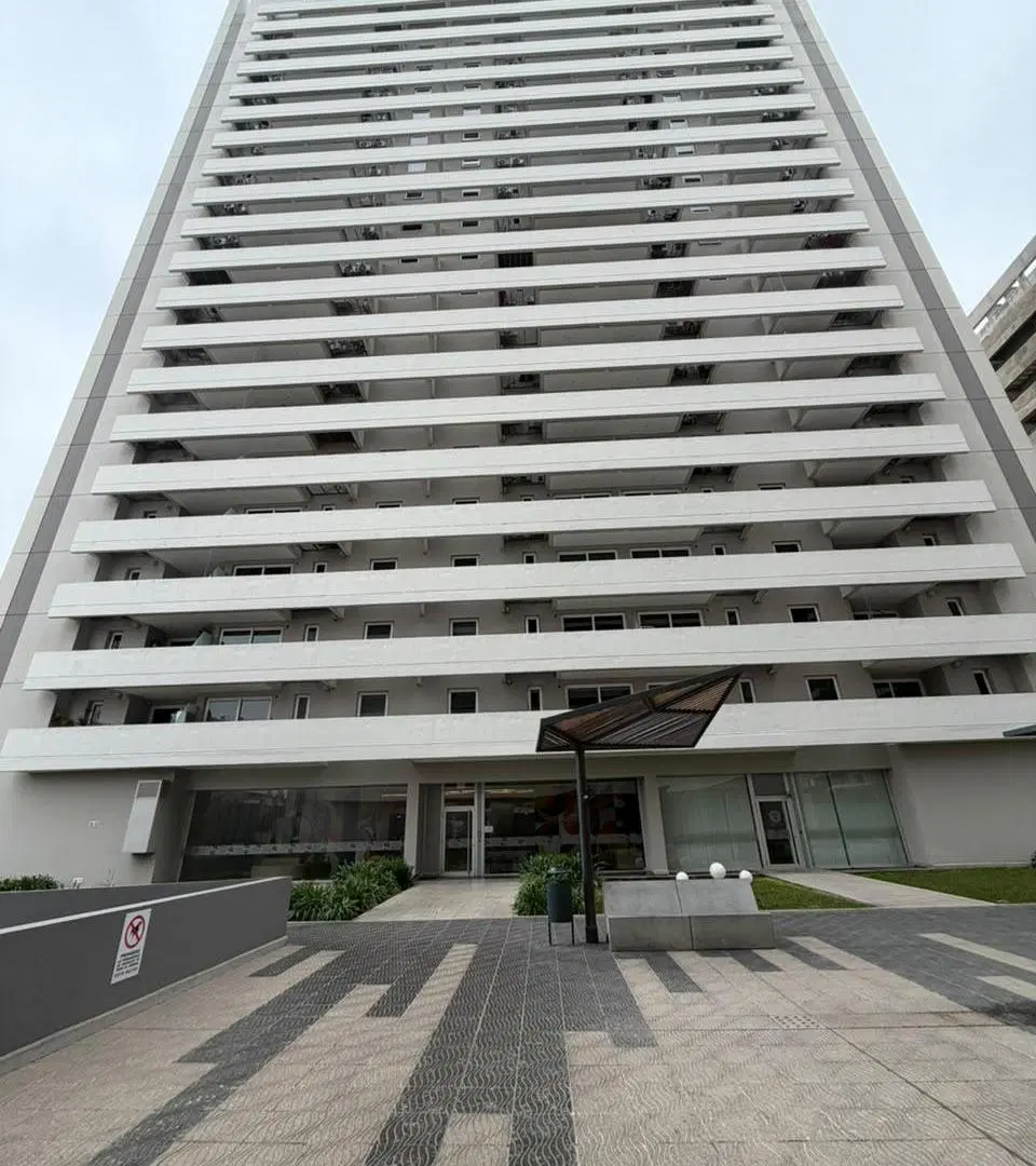 COMPLEJO CON SEGURIDAD, PILETA, DEPARTAMENTO IMPECABLE 1
