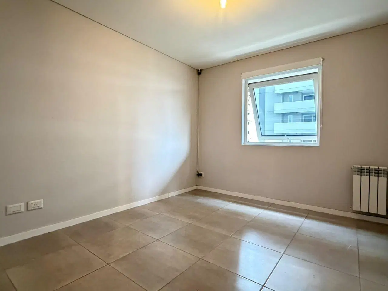 COMPLEJO CON SEGURIDAD, PILETA, DEPARTAMENTO IMPECABLE 3