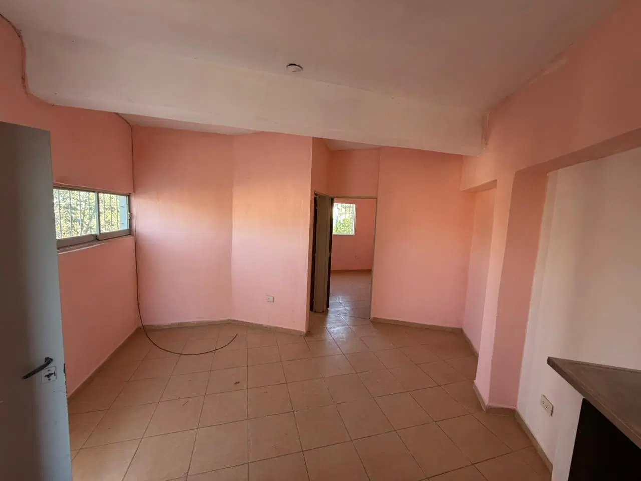 EXCELENTE DEPARTAMENTO DE 2 DORMITORIOS EN BARRIO VÍCOR, A METROS DE COMERCIOS, ESCUELAS Y TRANSPORT 2