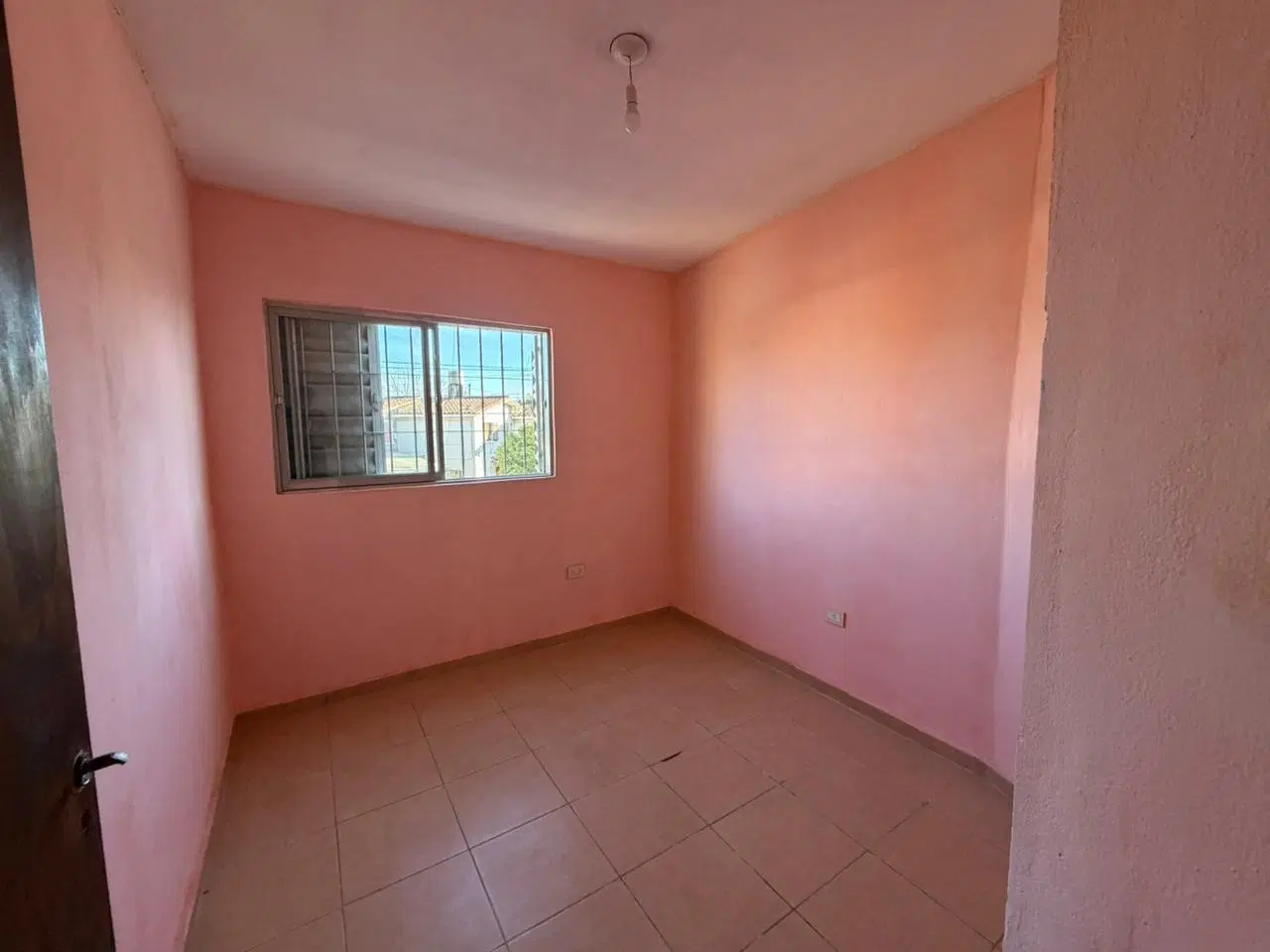 EXCELENTE DEPARTAMENTO DE 2 DORMITORIOS EN BARRIO VÍCOR, A METROS DE COMERCIOS, ESCUELAS Y TRANSPORT 5