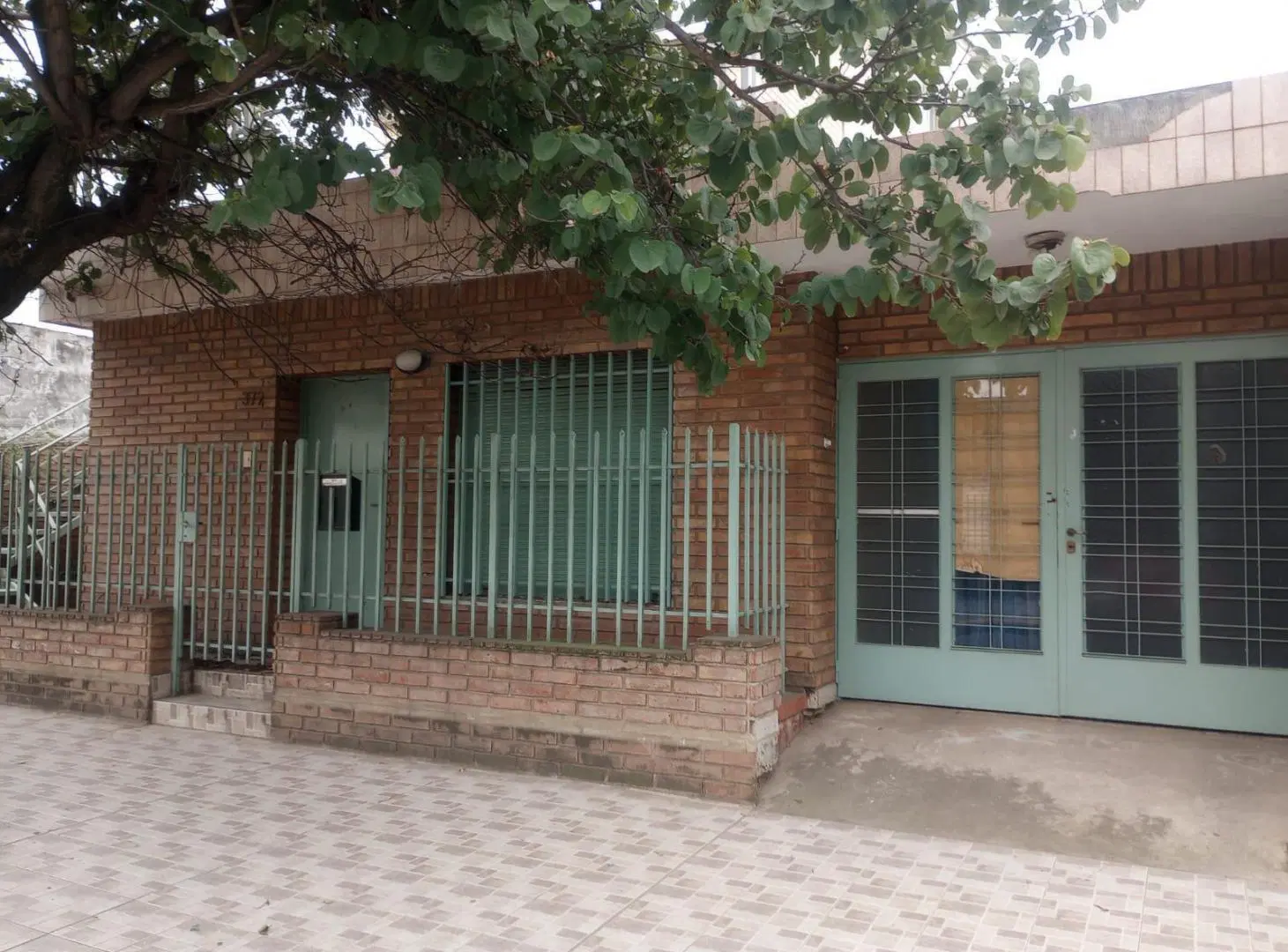 CASA EN VENTA 3 DORMITORIOS, 3 BAÑOS EN CABO FARINA 5