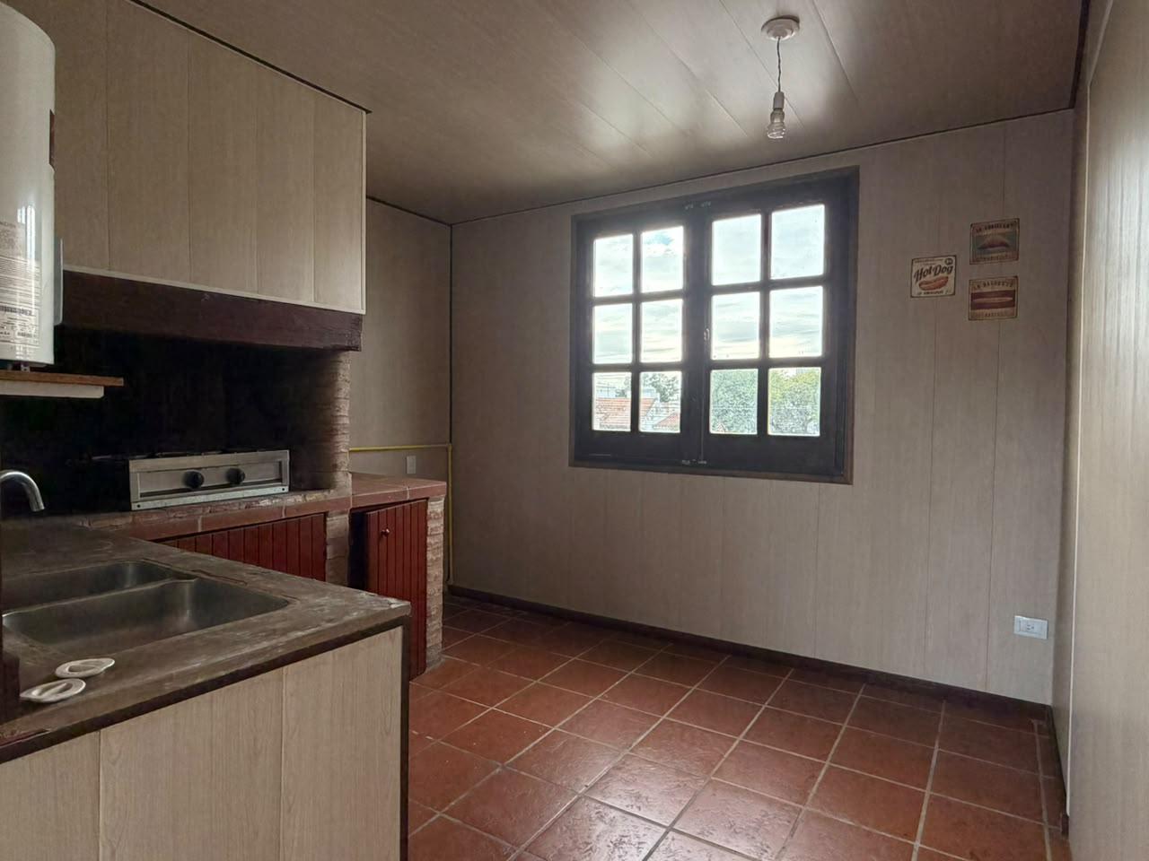 Foto de DEPARTAMENTO EN ALQUILER CON PILETA Y TERRAZA, ZONA HOSPITAL PRIVADO, imagen 2