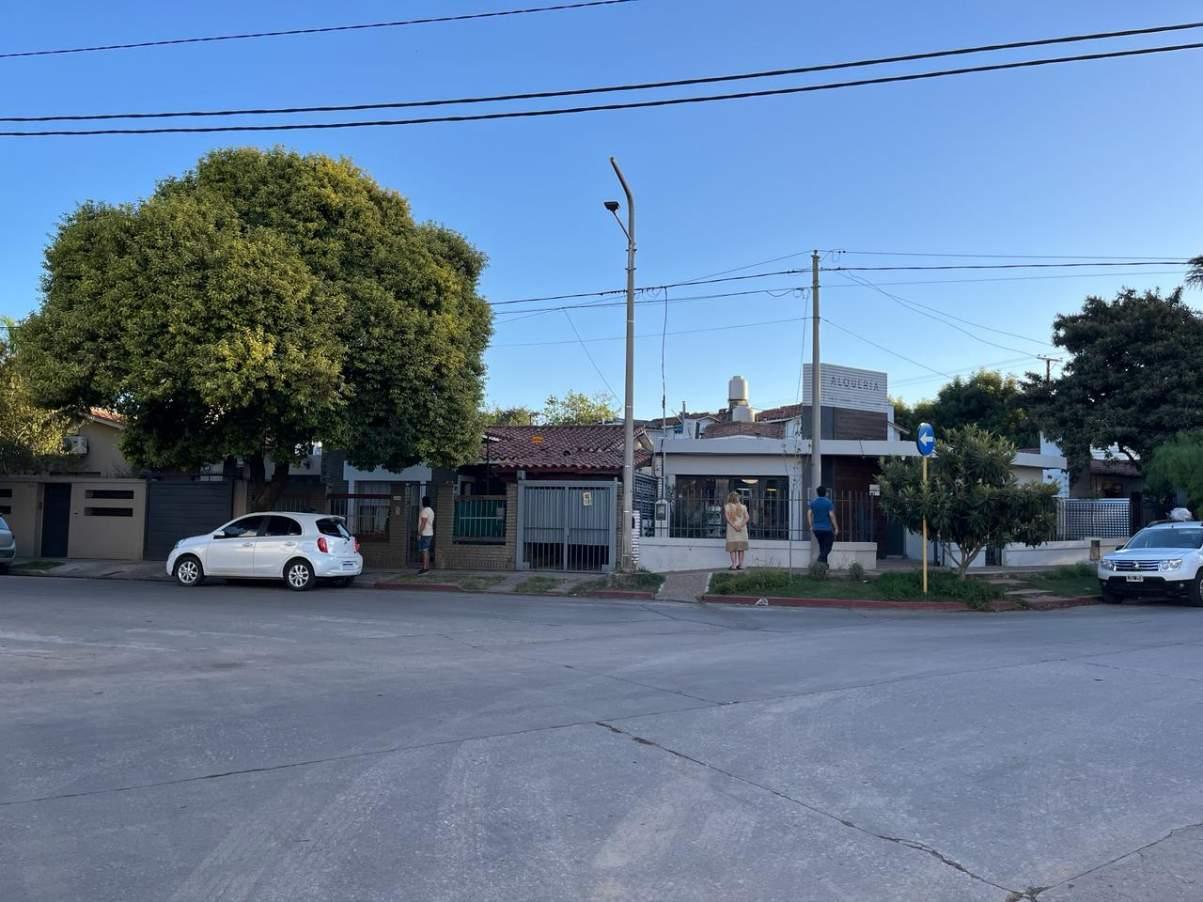 Foto de JARDIN ESPINOSA frente al Atlhetic para desarrollo comercial, imagen 2