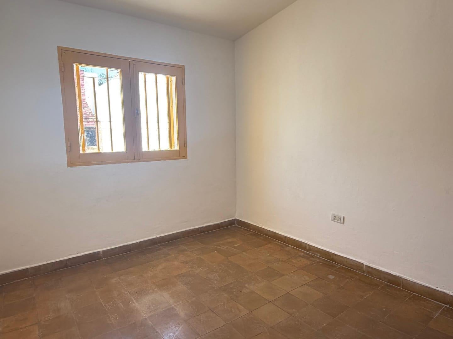 Foto de CASA EN VENTA PARQUE CAPITAL DOS DORMITORIOS. APTA CREDITO, imagen 2