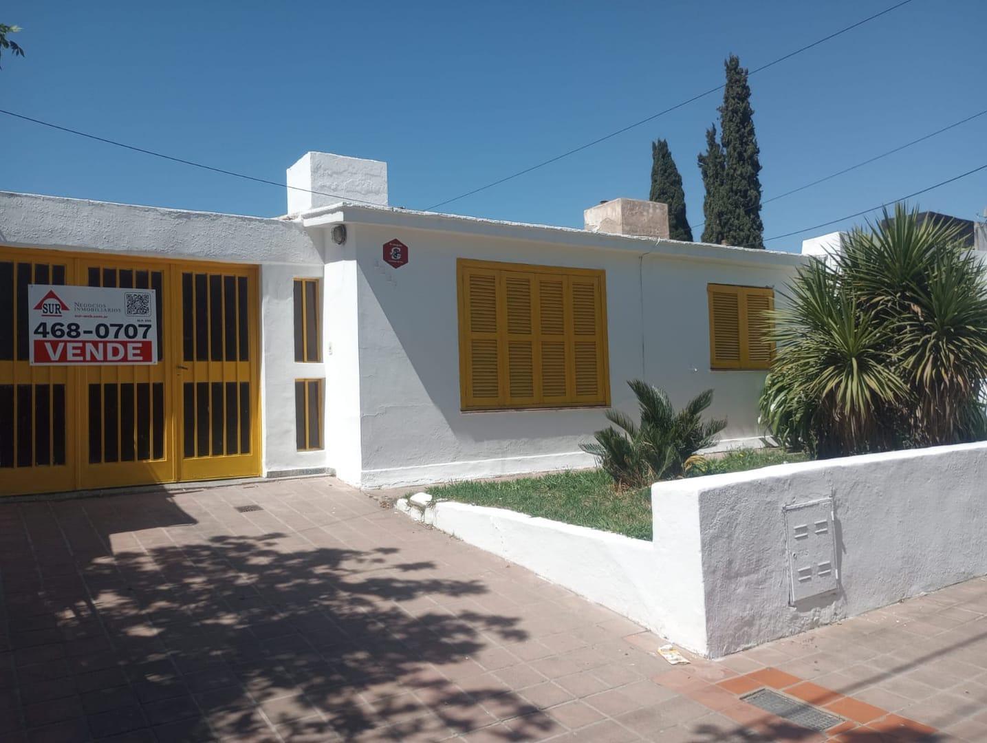 Foto de CASA EN VENTA PARQUE CAPITAL DOS DORMITORIOS. APTA CREDITO, imagen 3