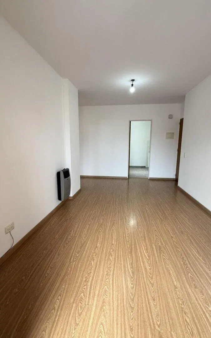 Alem 2300. Luminoso. Impecable 4