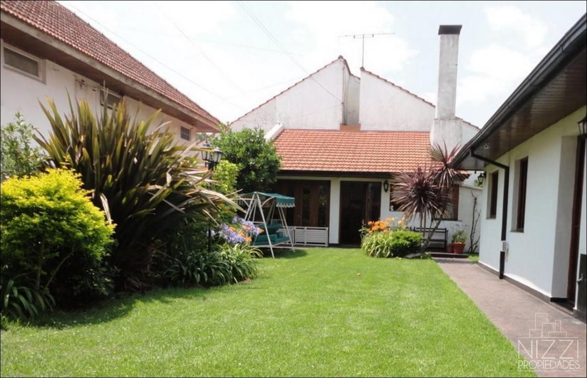 Chalet en Los Troncos 2