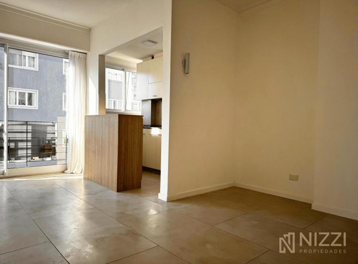 2 ambientes a la calle Paseo Aldrey 5