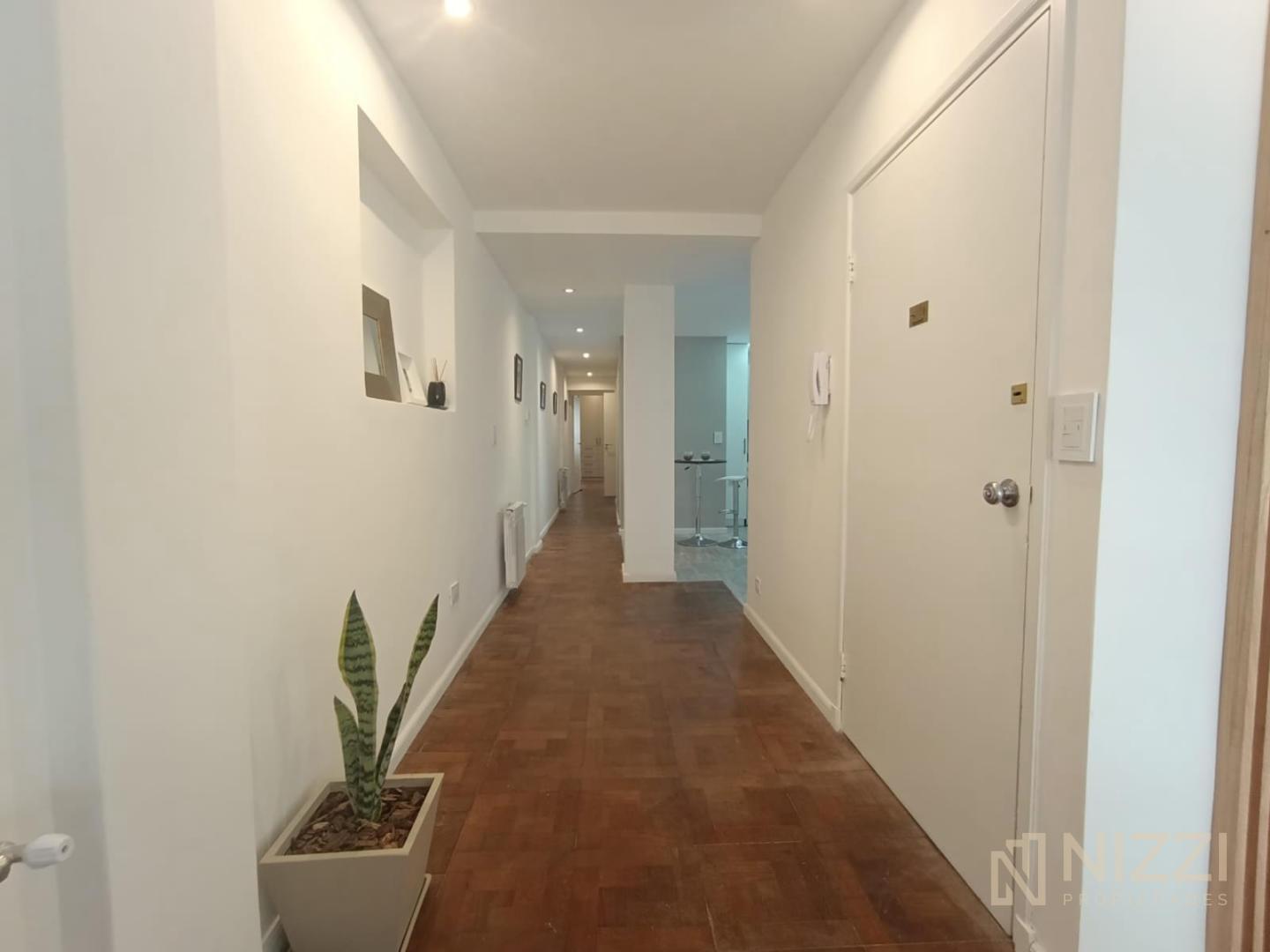 Foto de Semipiso 3 ambientes a la calle - Macrocentro, imagen 5