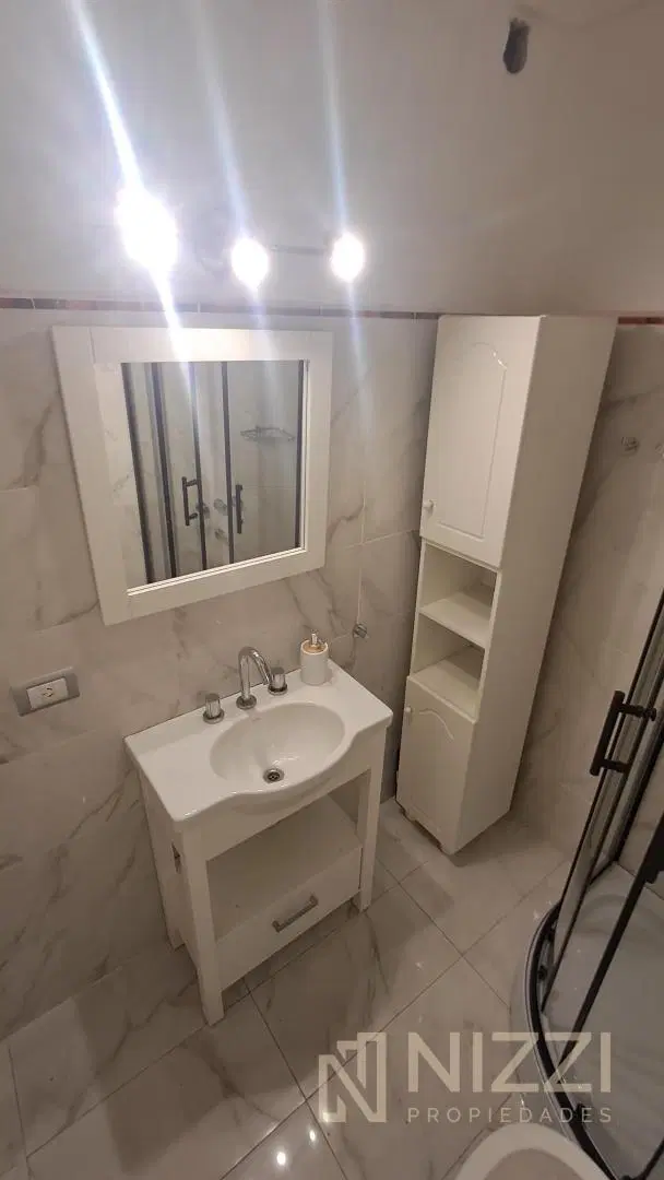 2 amb con patio y balcón - Centro 2