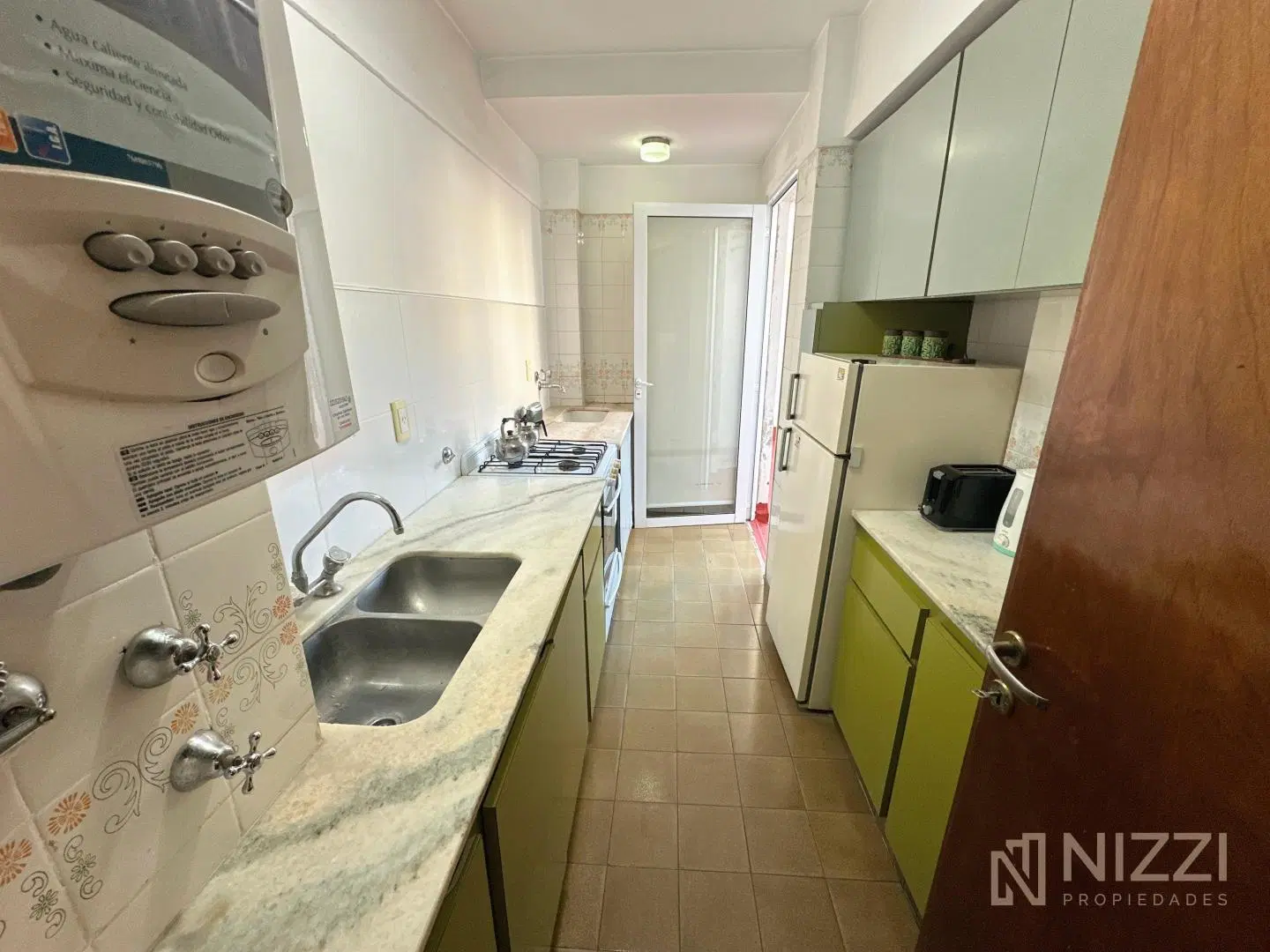 2 ambientes con terraza amoblado - Shopping Los Gallegos 5