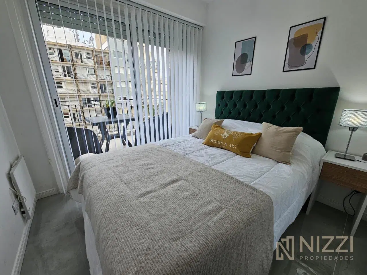 3 amb a la calle con balcón terraza - Plaza Colón 5