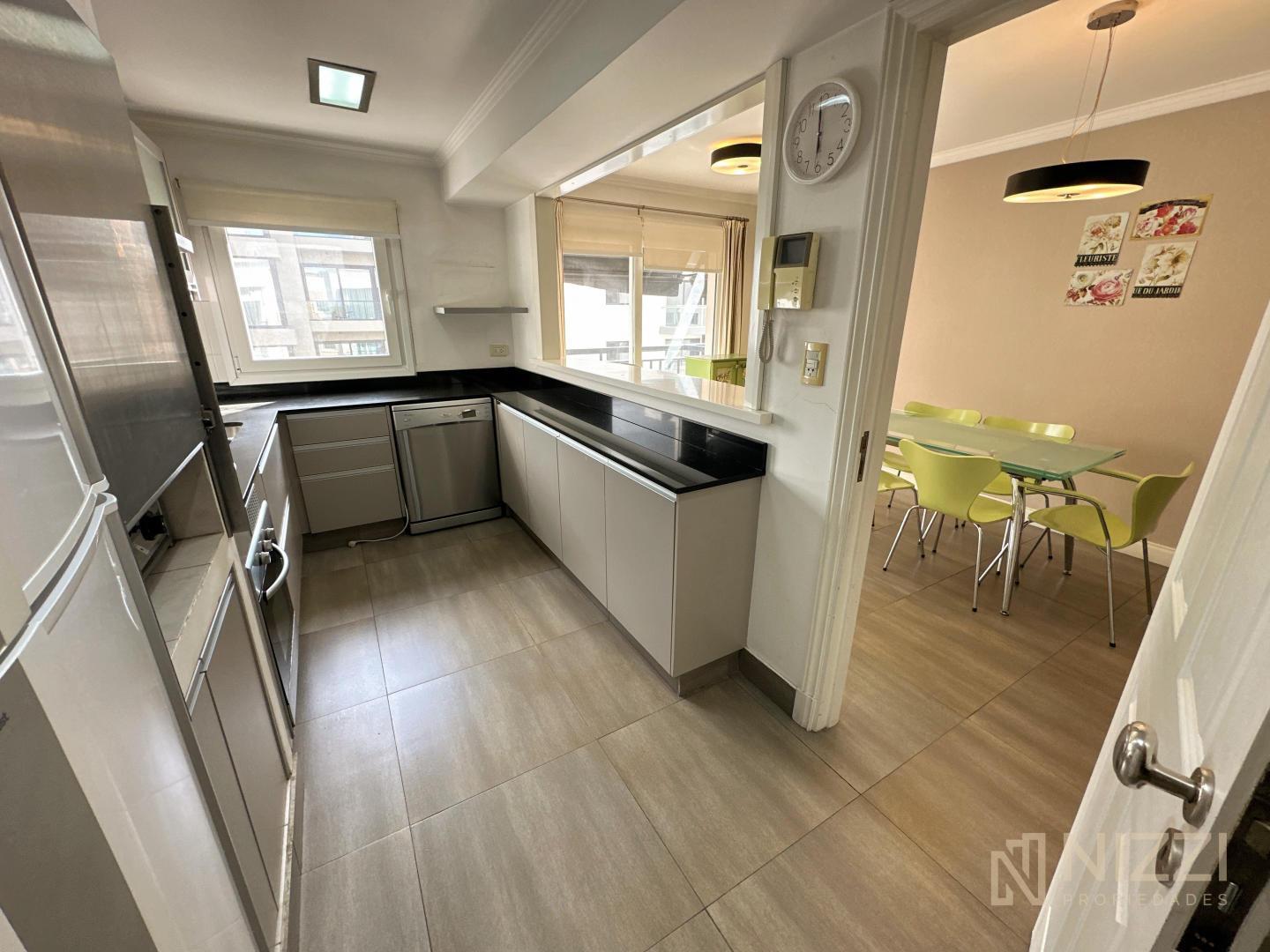 Foto de Piso con 3 dormitorios en suite y 3 cocheras cubiertas, imagen 5
