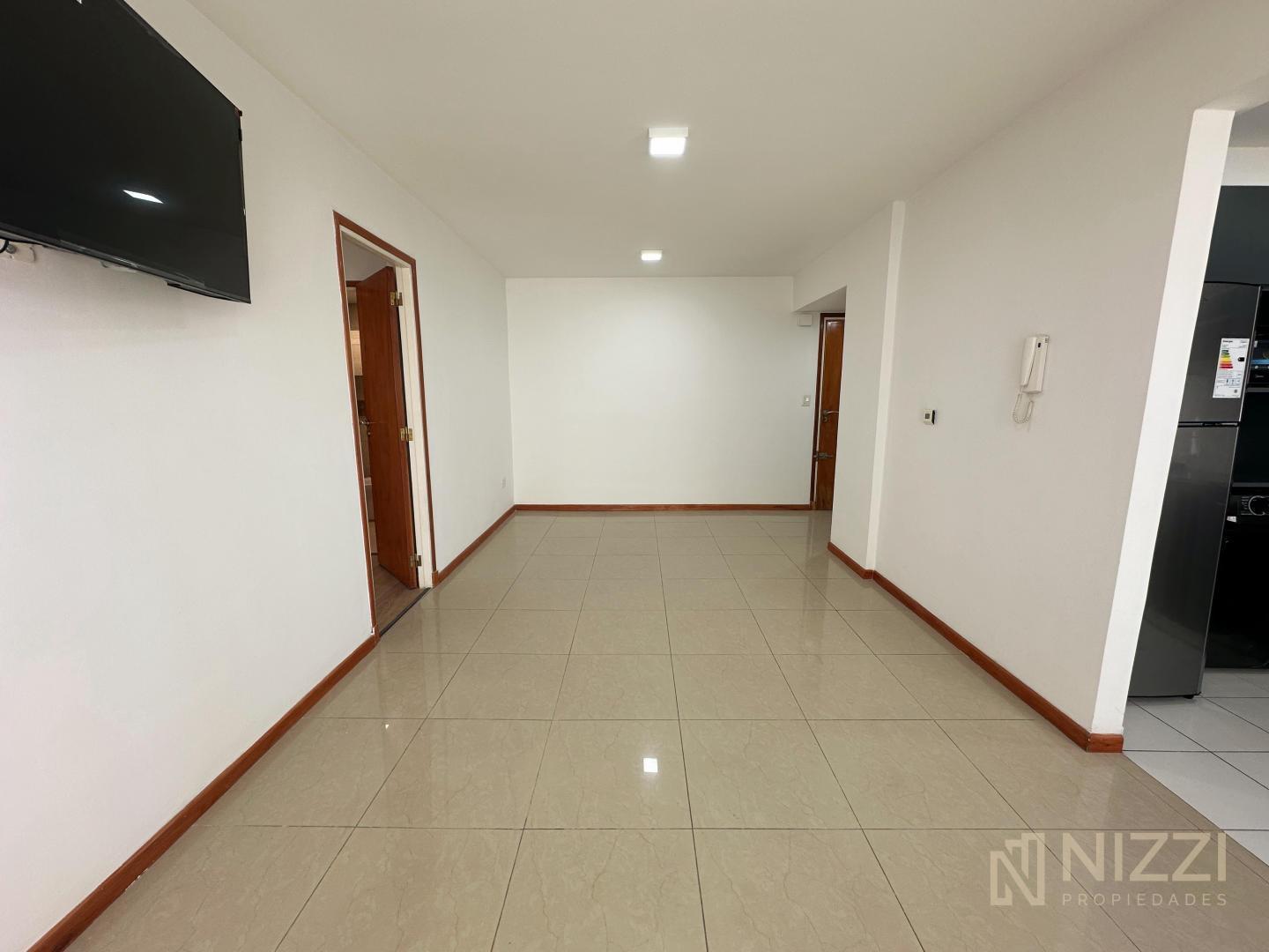 Foto de 2 ambientes 48m² con cochera y baulera - Plaza Mitre, imagen 2