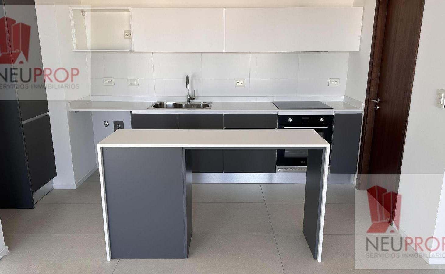 Foto de VENTA DEPARTAMENTO 2 DOR. C/ COCHERA PREMIUM - CENTRO ALTOS DE NEUQUEN, imagen 1
