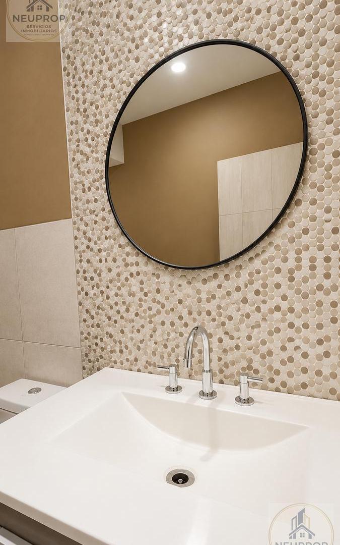 Foto de SE VENDE CASA DE CUATRO DORMITORIOS EN LOTE DE UNA HECTÁREA- ZONA DE, imagen 3