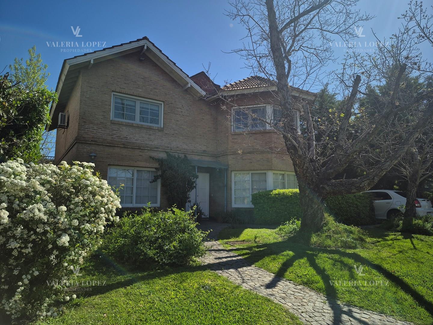 Casa  en Venta en Senderos 2, Pilar, G.B.A. Zona Norte