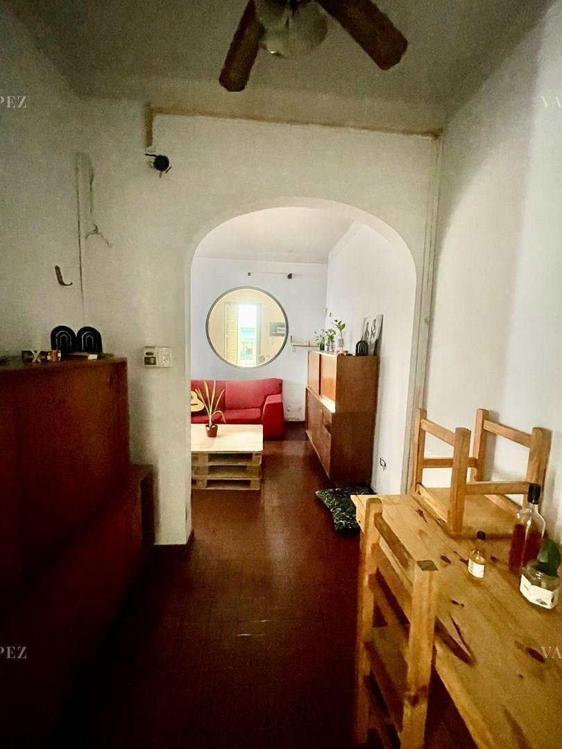 Foto de DEPOSITO CON LOCAL + VIVIENDA EN ZONA COMERCIAL, imagen 2