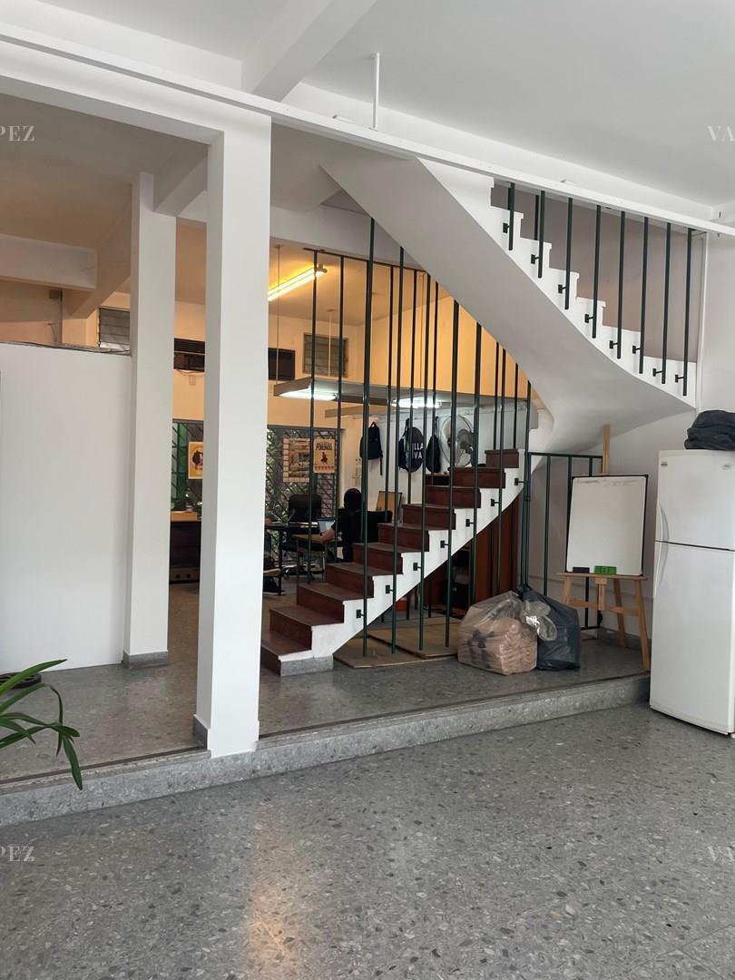 Foto de DEPOSITO CON LOCAL + VIVIENDA EN ZONA COMERCIAL, imagen 3