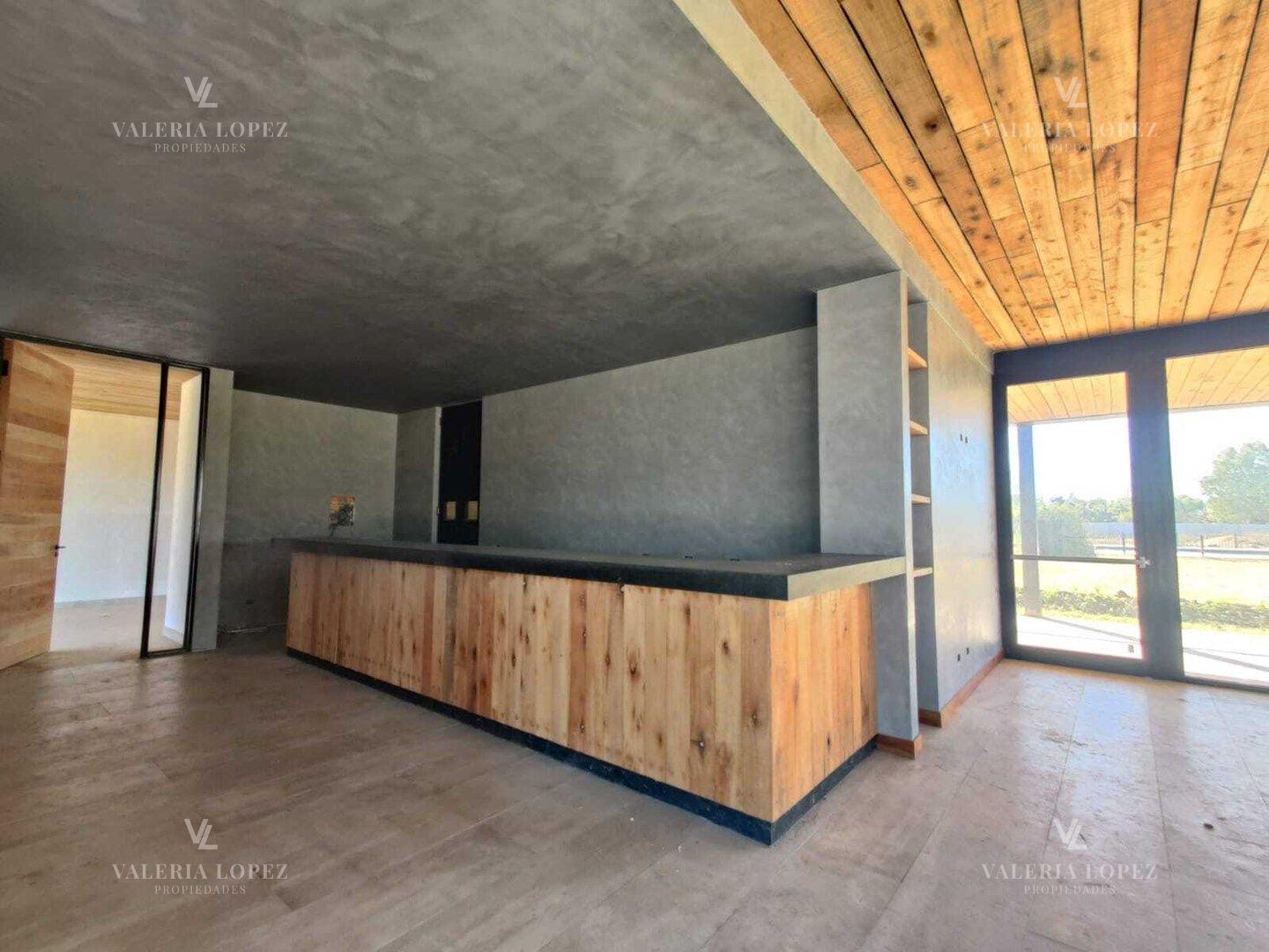 Casa Triplex en Venta en El Olivar GRAN OPORTUNIDAD! MUY CERCA DE PANAMERICANA, Pilar, G.B.A. Zona