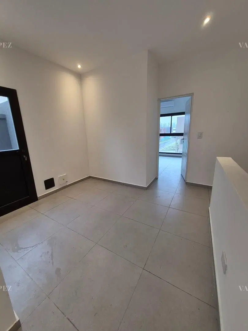 Casa duplex  en Alquiler 3 dormitorios con bajas expensas y amenities en SpringPark Pilar, Pilar 5